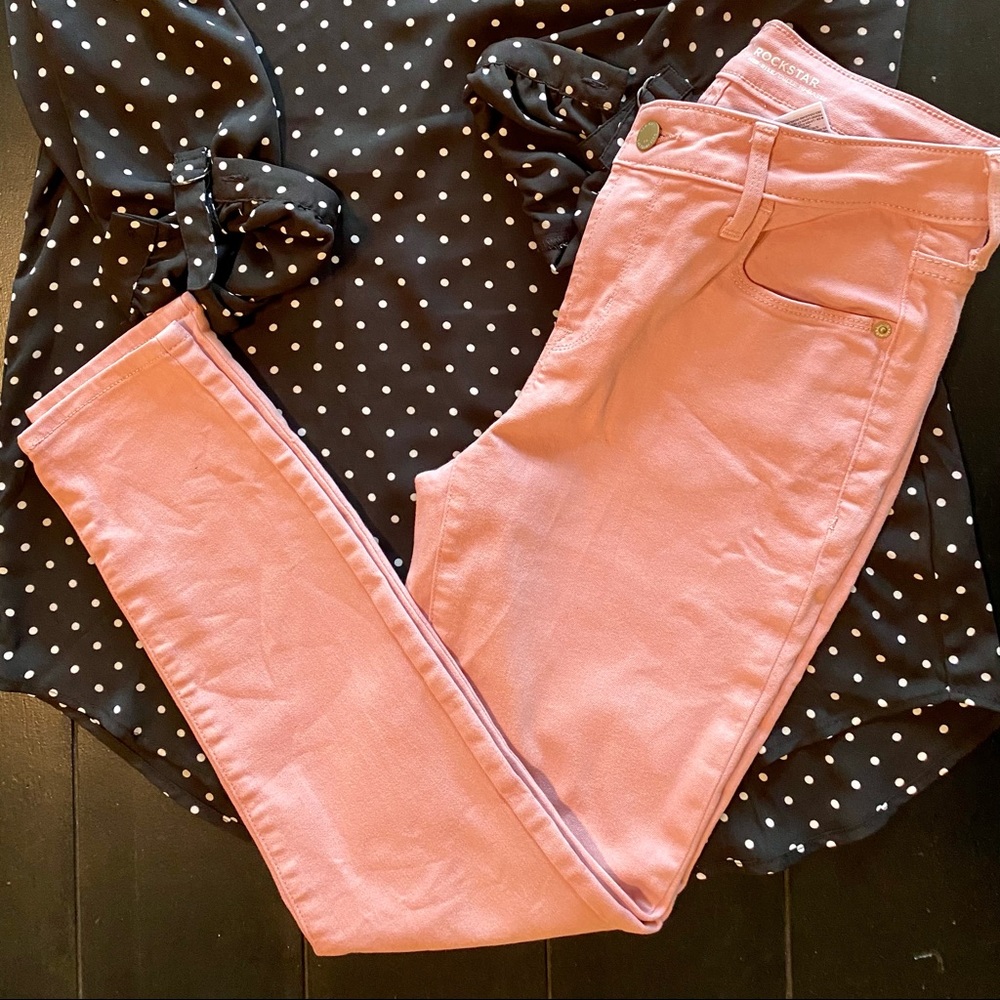 Pink Old Navy crop rockstar midrise jeans size 4